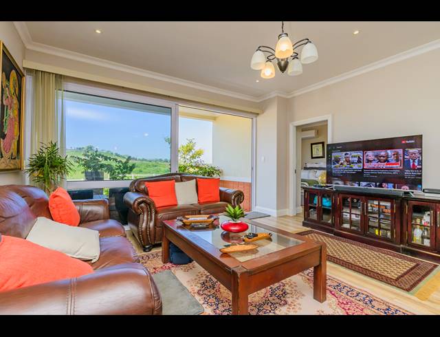 2 BEDROOM RETIREMENT UNIT FOR SALE IN KINDLEWOOD ESTATE